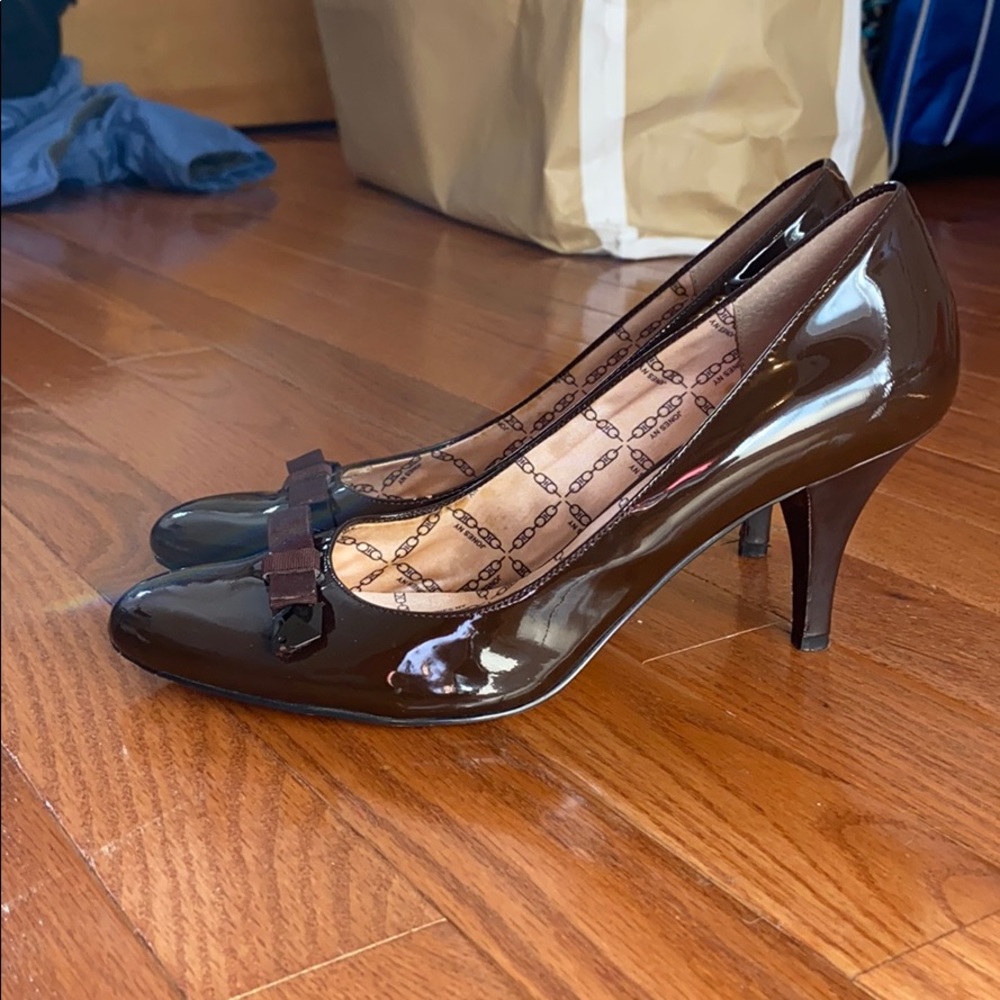 Brown New York Jones Heels